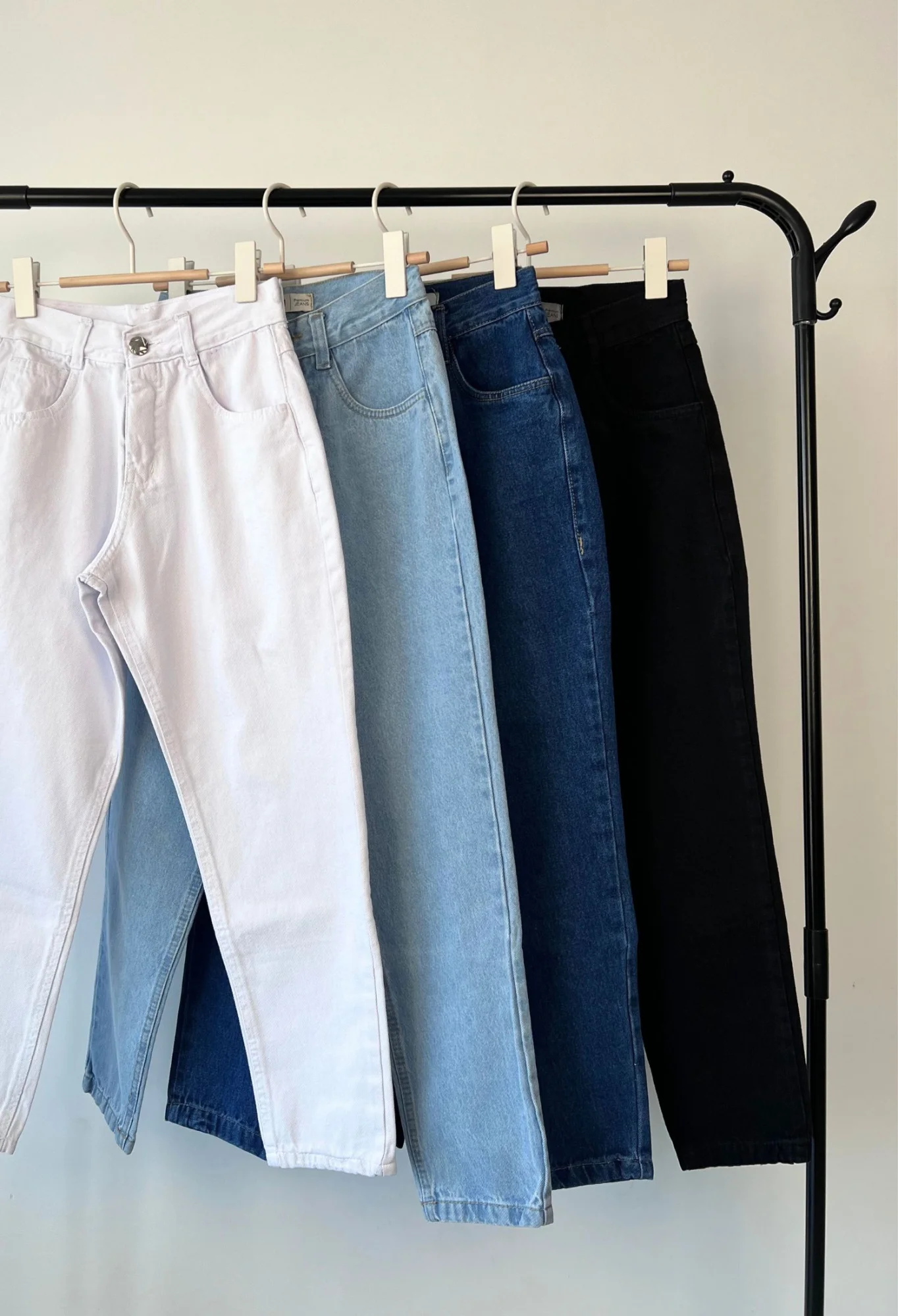 MIL426 - PANTALON RIGIDO MOM — vista 4