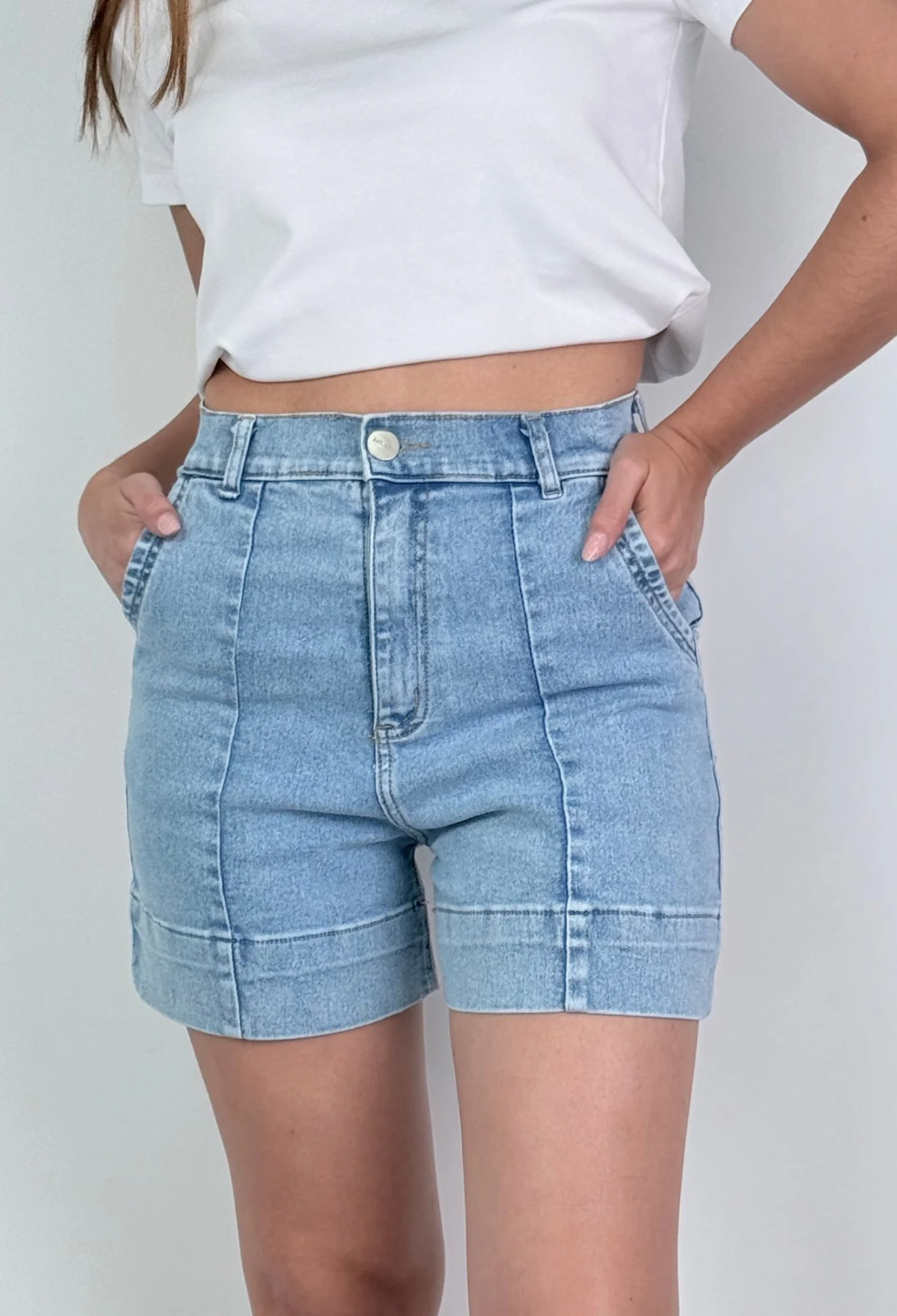 MIL571 - SHORT ANCHO ELASTIZADO